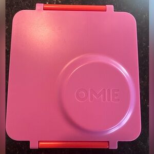 Omie Lunchbox pink and orange